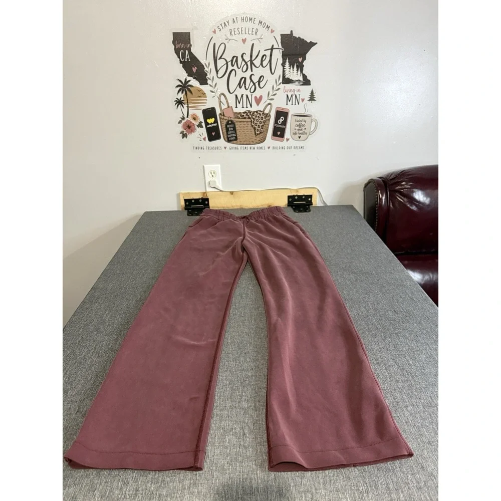 Lululemon women's Softstreme High Rise Maroon Pants Sz 6